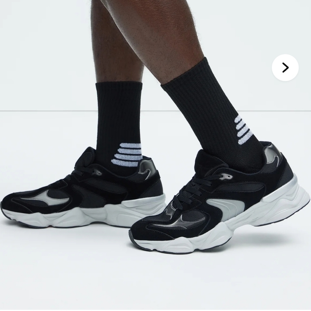 NovaMen Sneakers